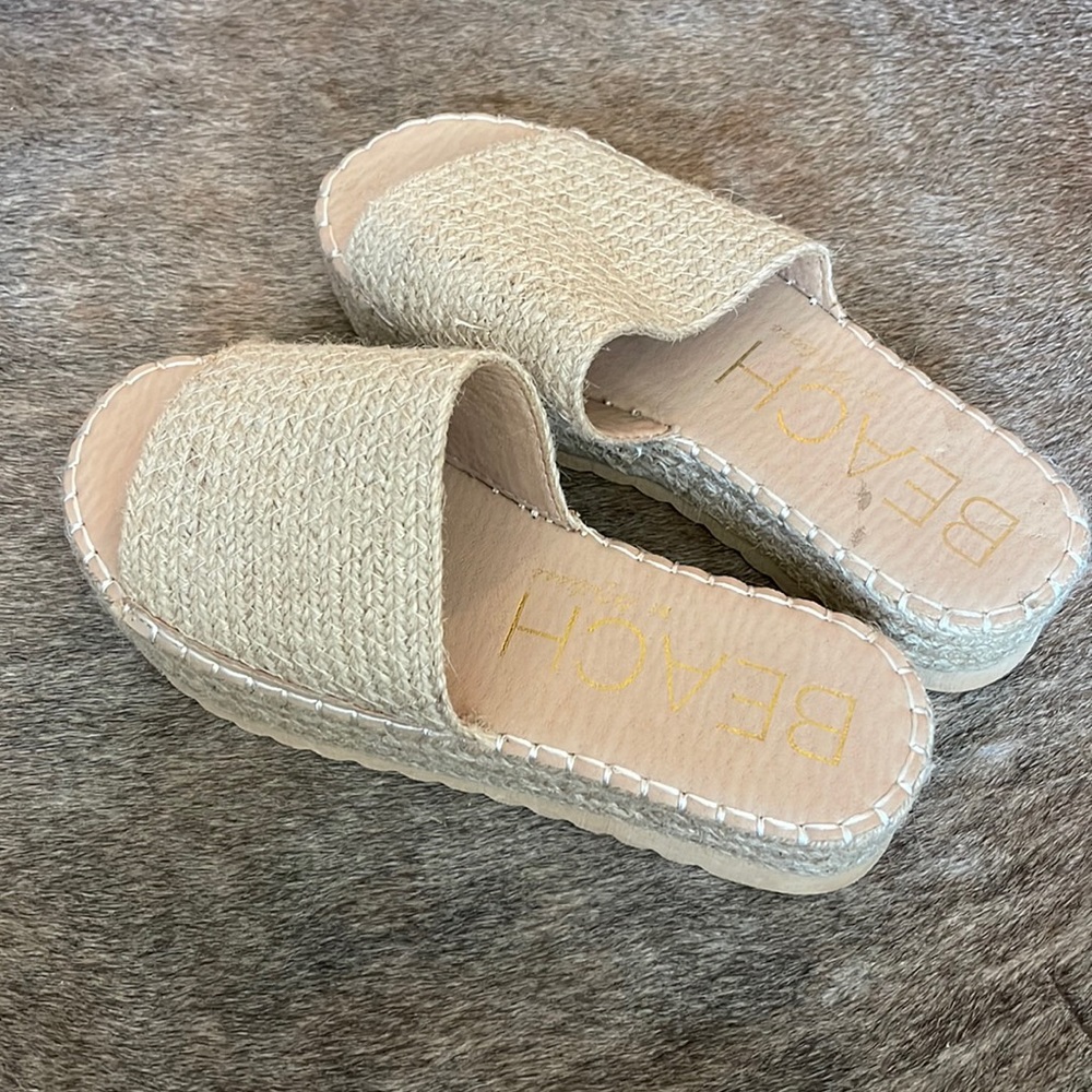 Platform sandals